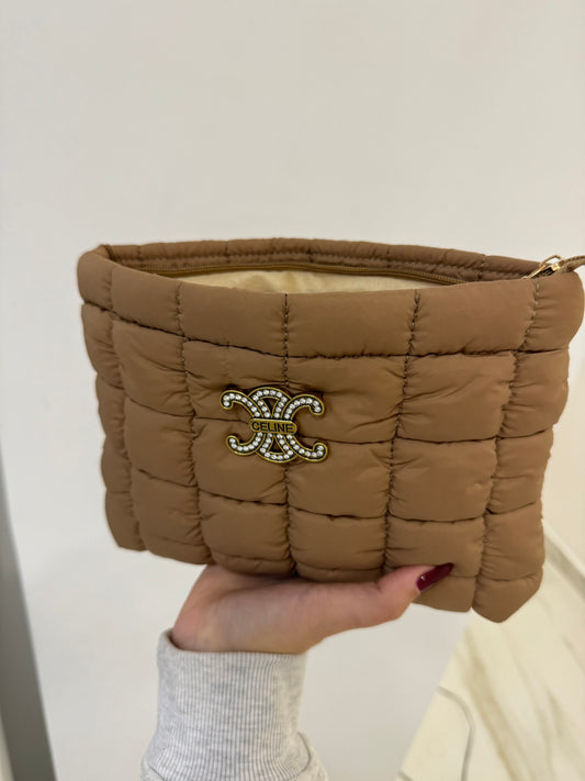 Pochette trapuntata