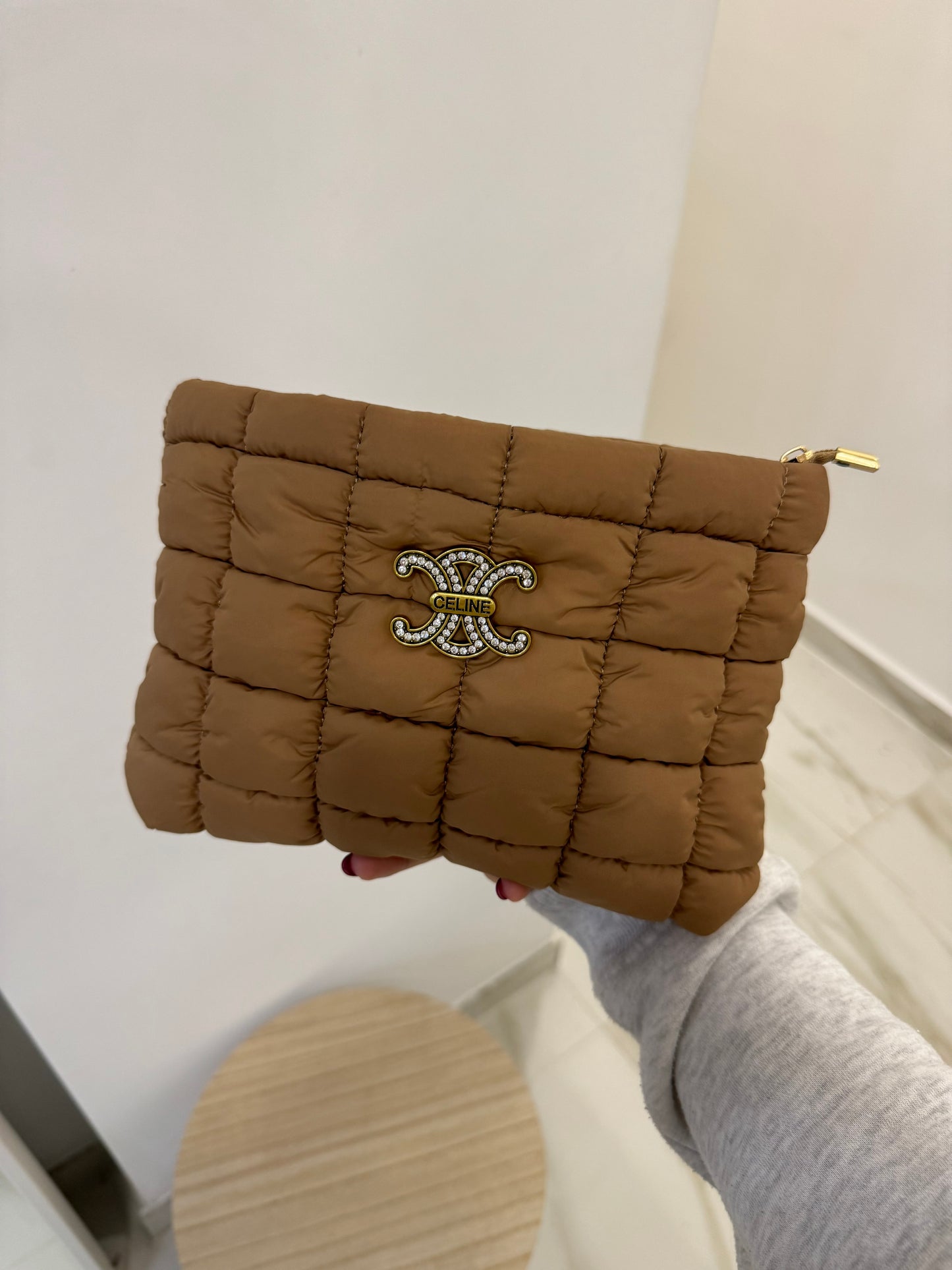Pochette trapuntata