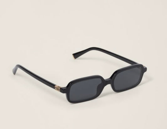 Occhiali miu total black